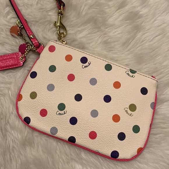 Coach polka dot wristlet - Picture 3 of 6